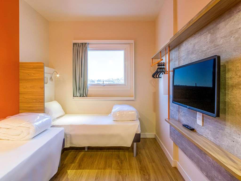 Ibis Budget Ribeirao Preto Vila Do Golf Exterior photo